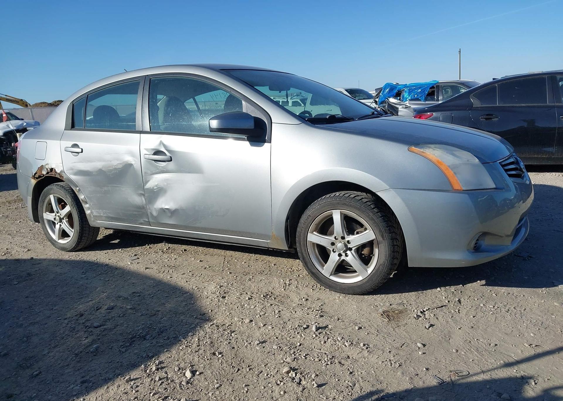 2011 NISSAN SENTRA 2.0