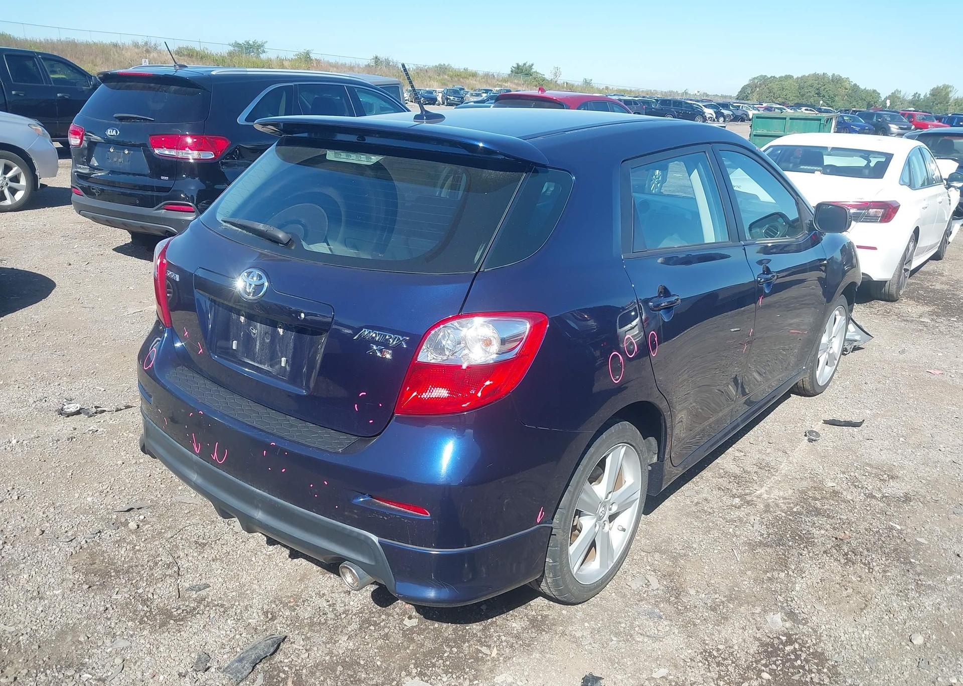 2010 TOYOTA Matrix XR