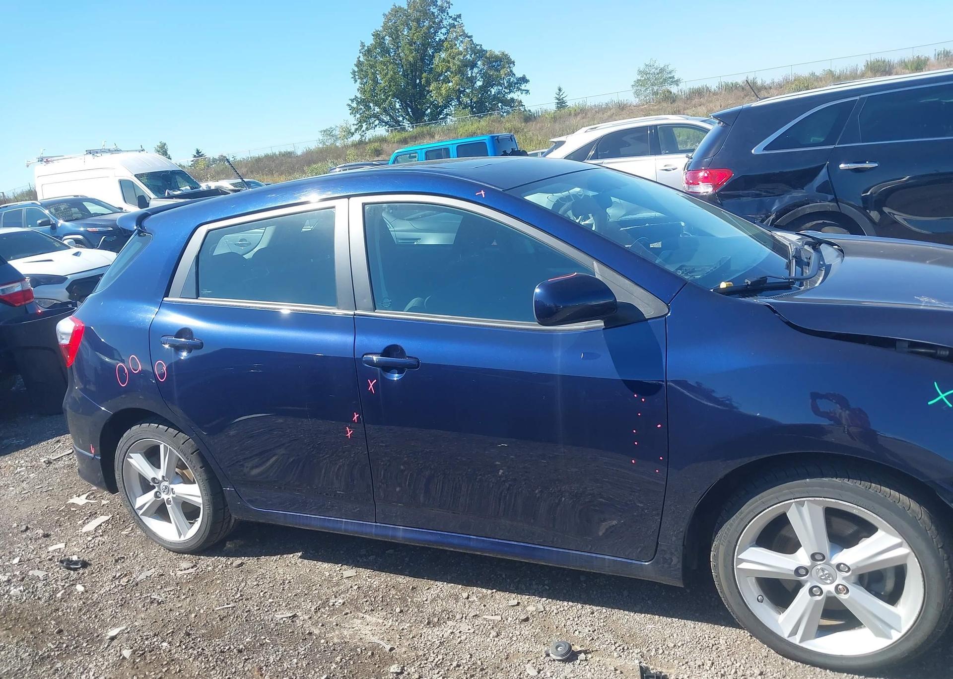 2010 TOYOTA Matrix XR