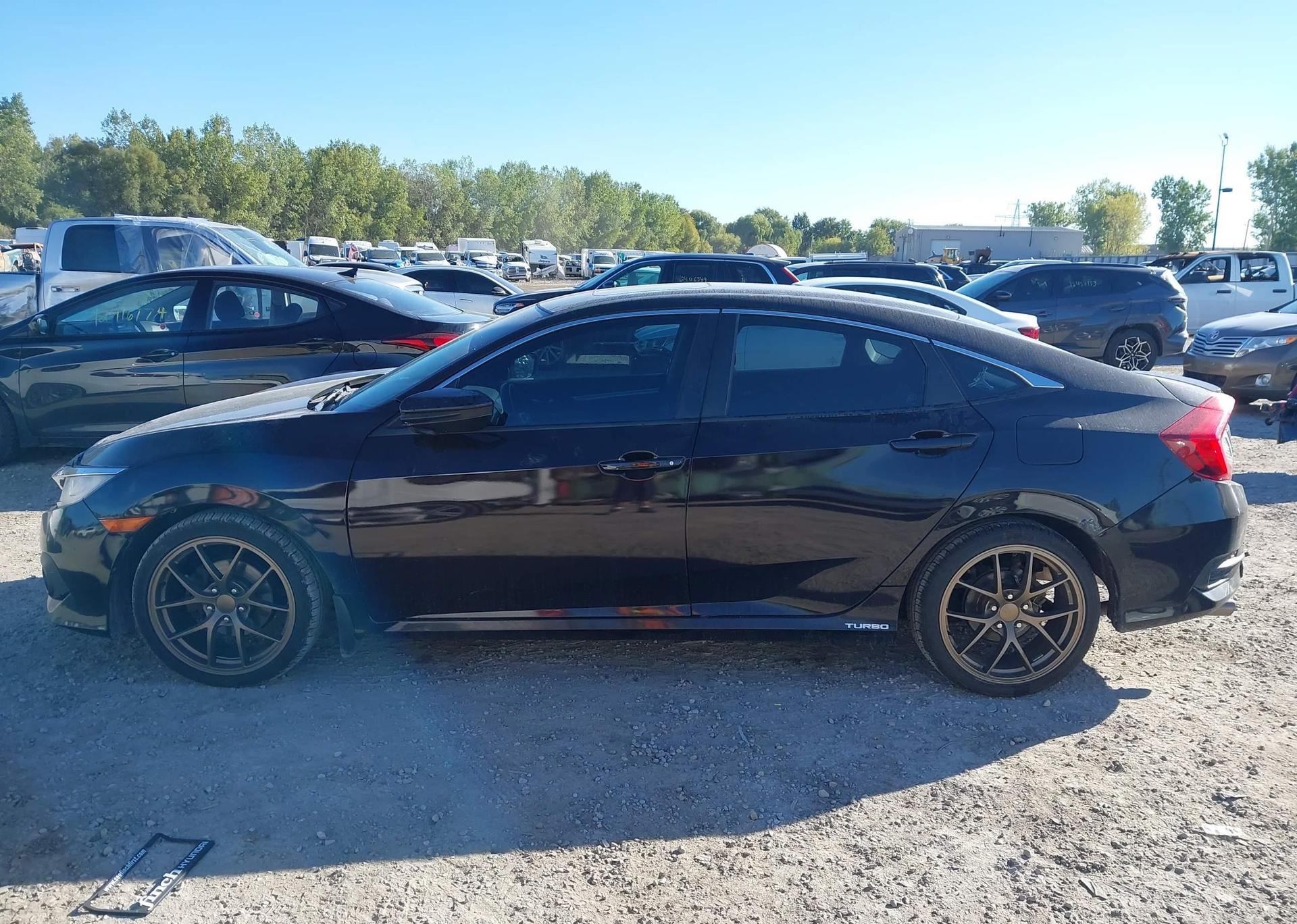 2016 HONDA CIVIC EX