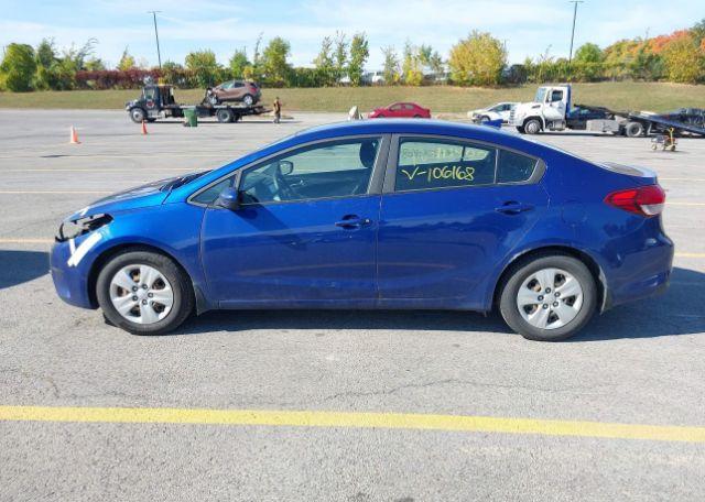 2017 KIA FORTE EX