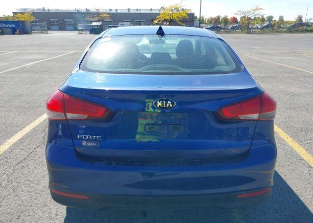2017 KIA FORTE EX