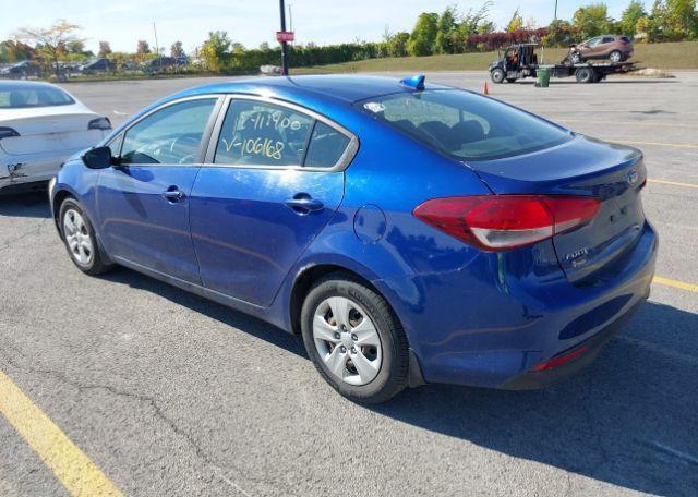 2017 KIA FORTE EX