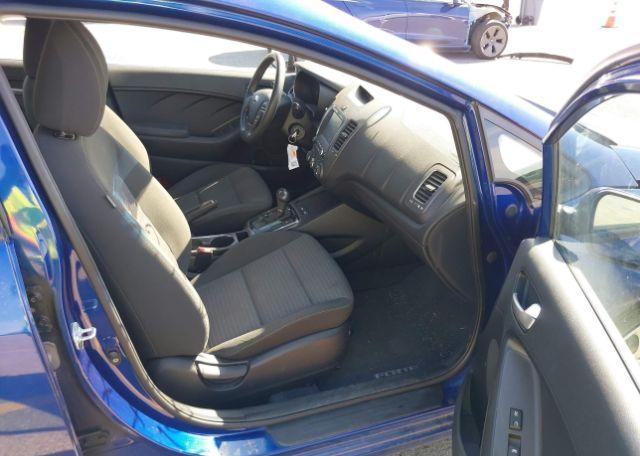 2017 KIA FORTE EX