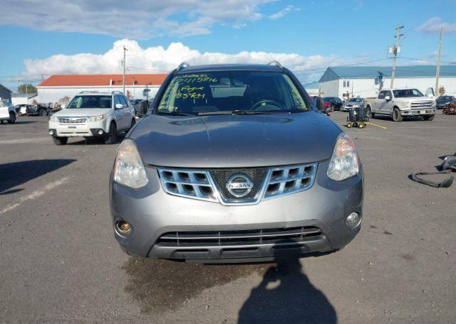2013 NISSAN ROGUE S