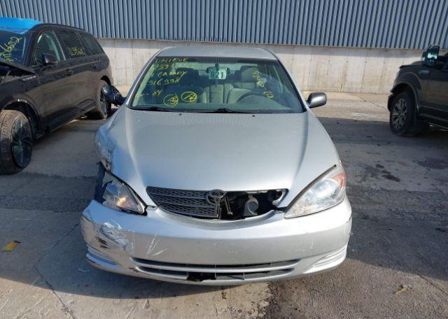 2004 TOYOTA CAMRY LE