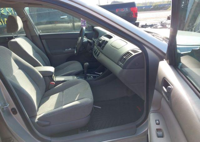 2004 TOYOTA CAMRY LE