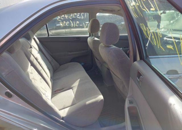 2004 TOYOTA CAMRY LE