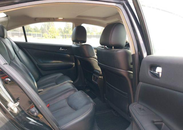 2014 NISSAN MAXIMA SV