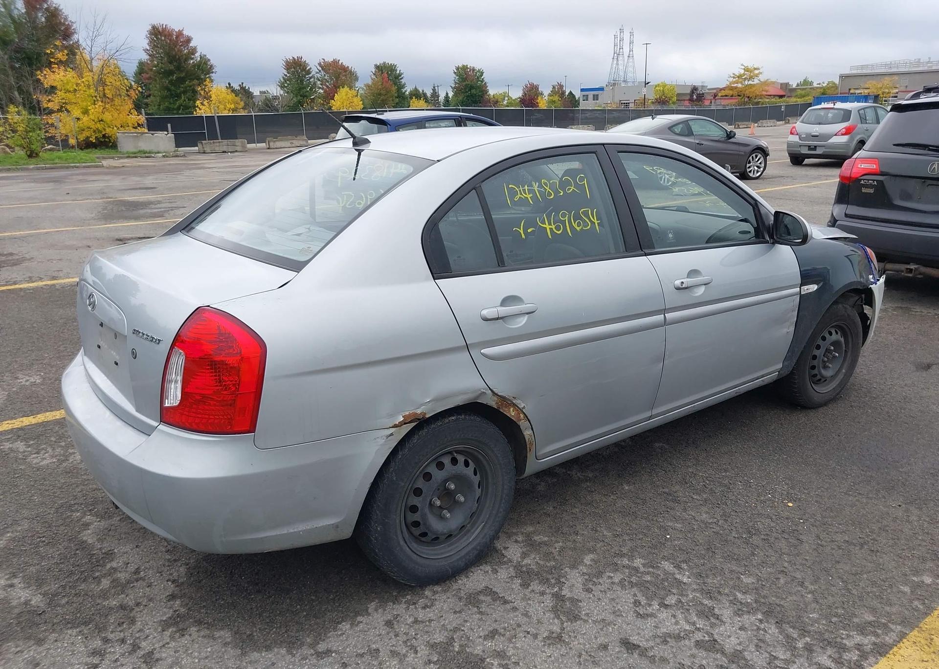 2010 HYUNDAI ACCENT