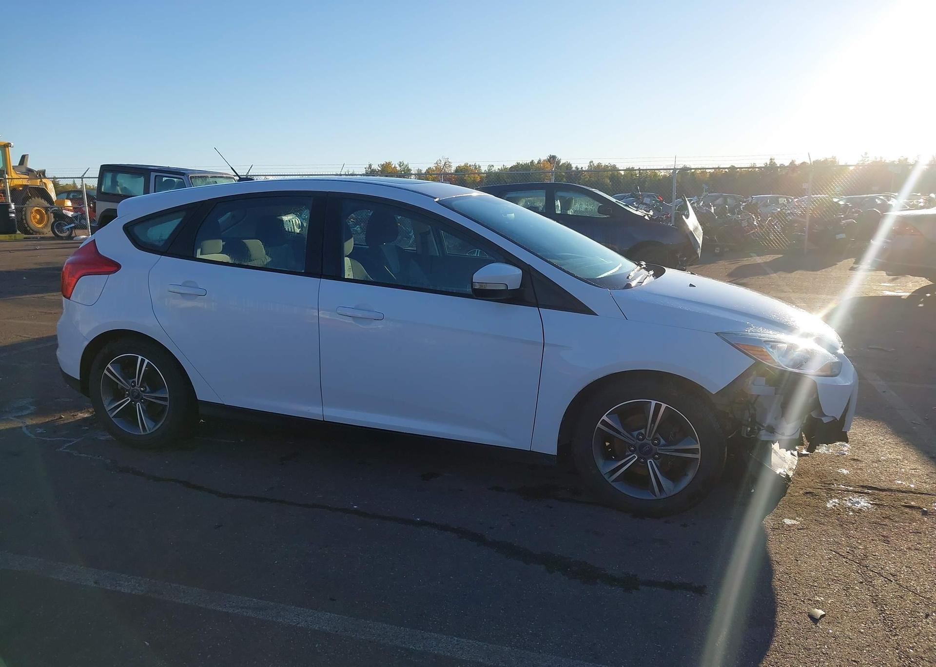 2014 FORD FOCUS SE