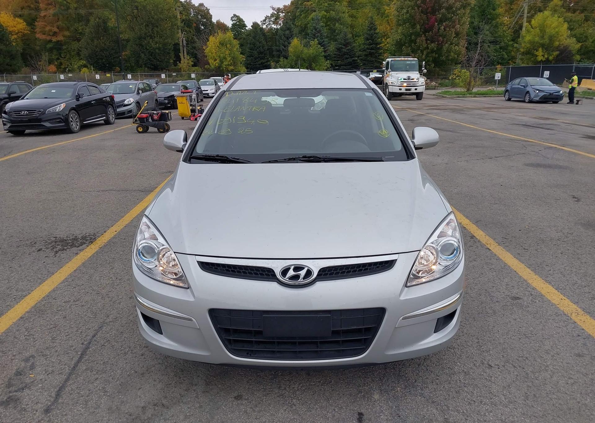 2011 HYUNDAI ELANTRA