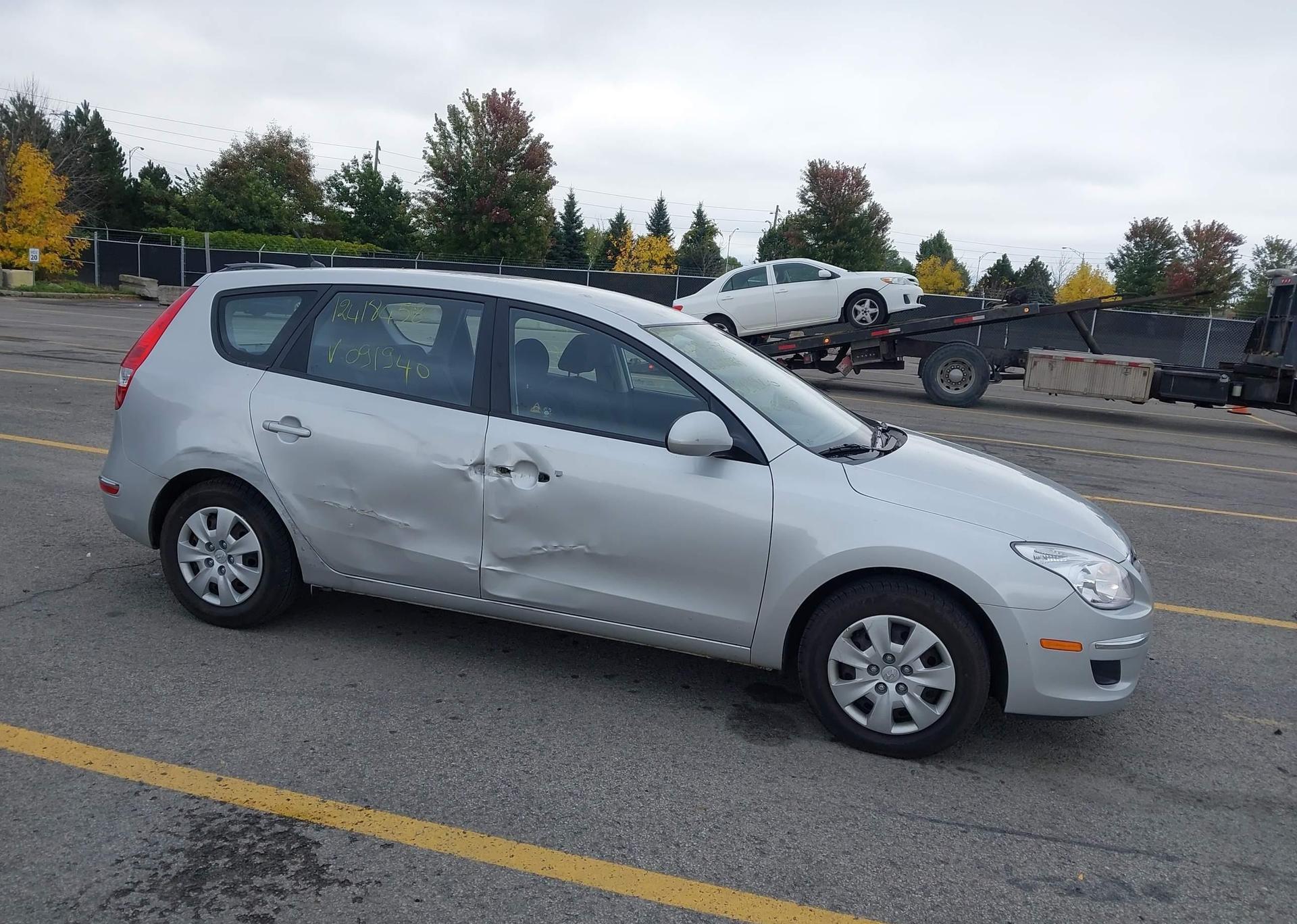 2011 HYUNDAI ELANTRA