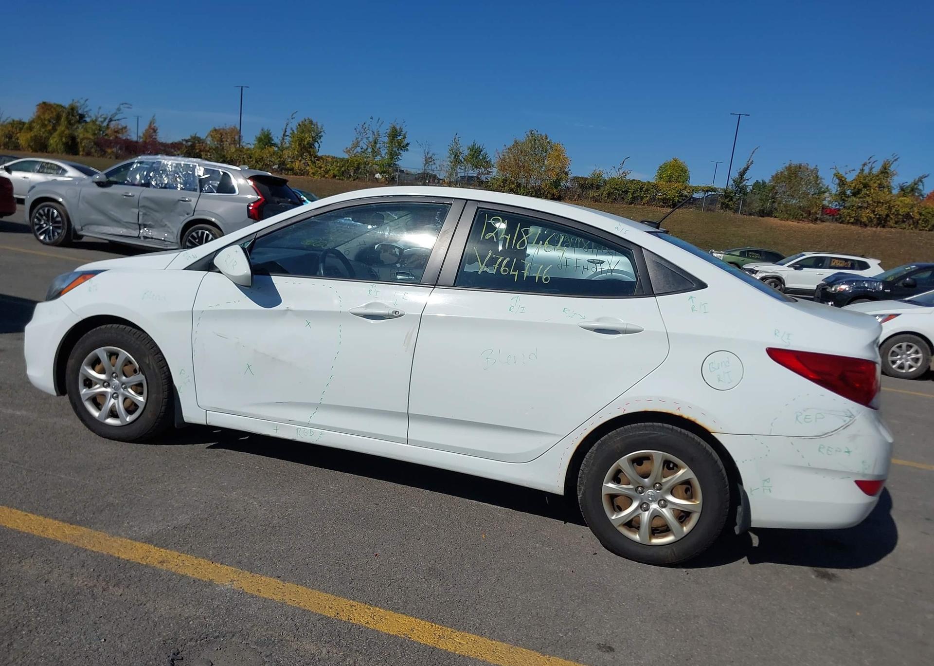 2014 HYUNDAI ACCENT