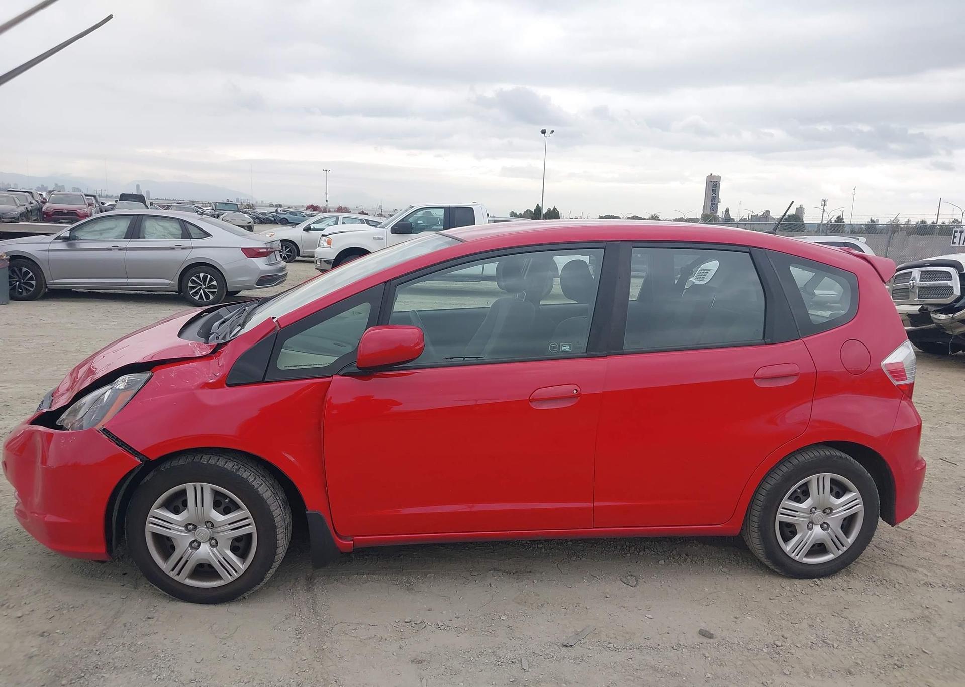 2014 HONDA FIT LX