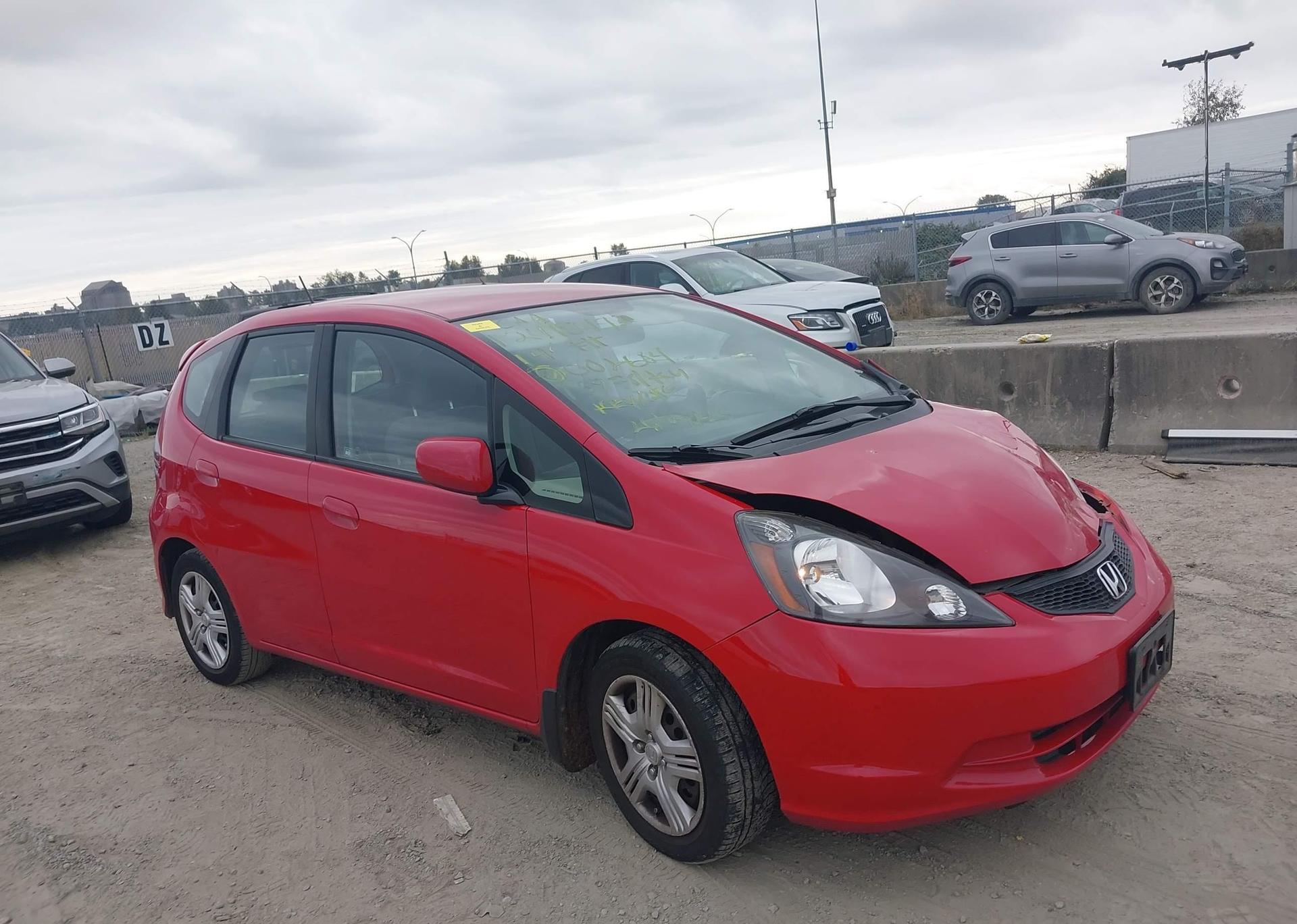 2014 HONDA FIT LX