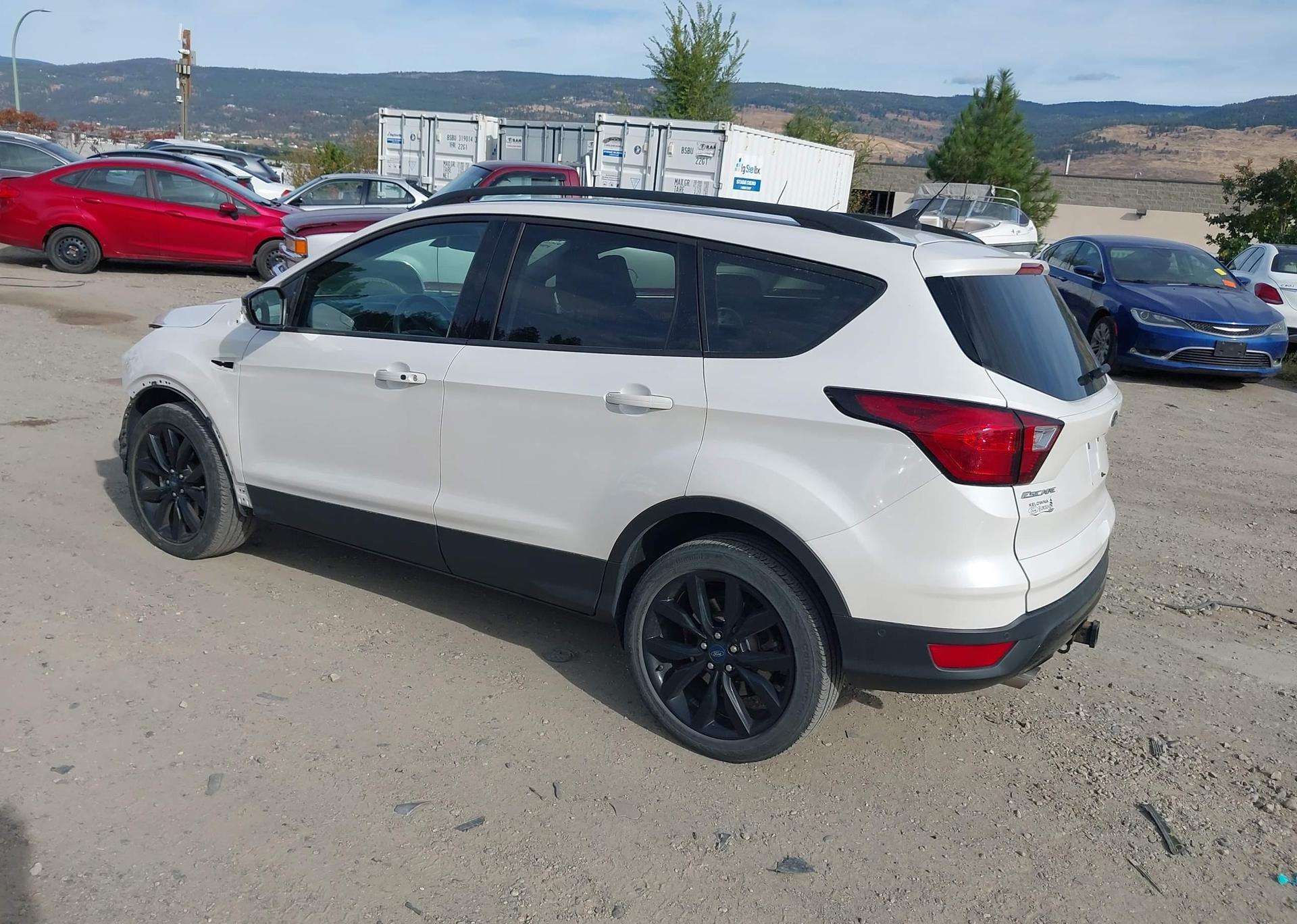 2019 FORD ESCAPE TITANIUM