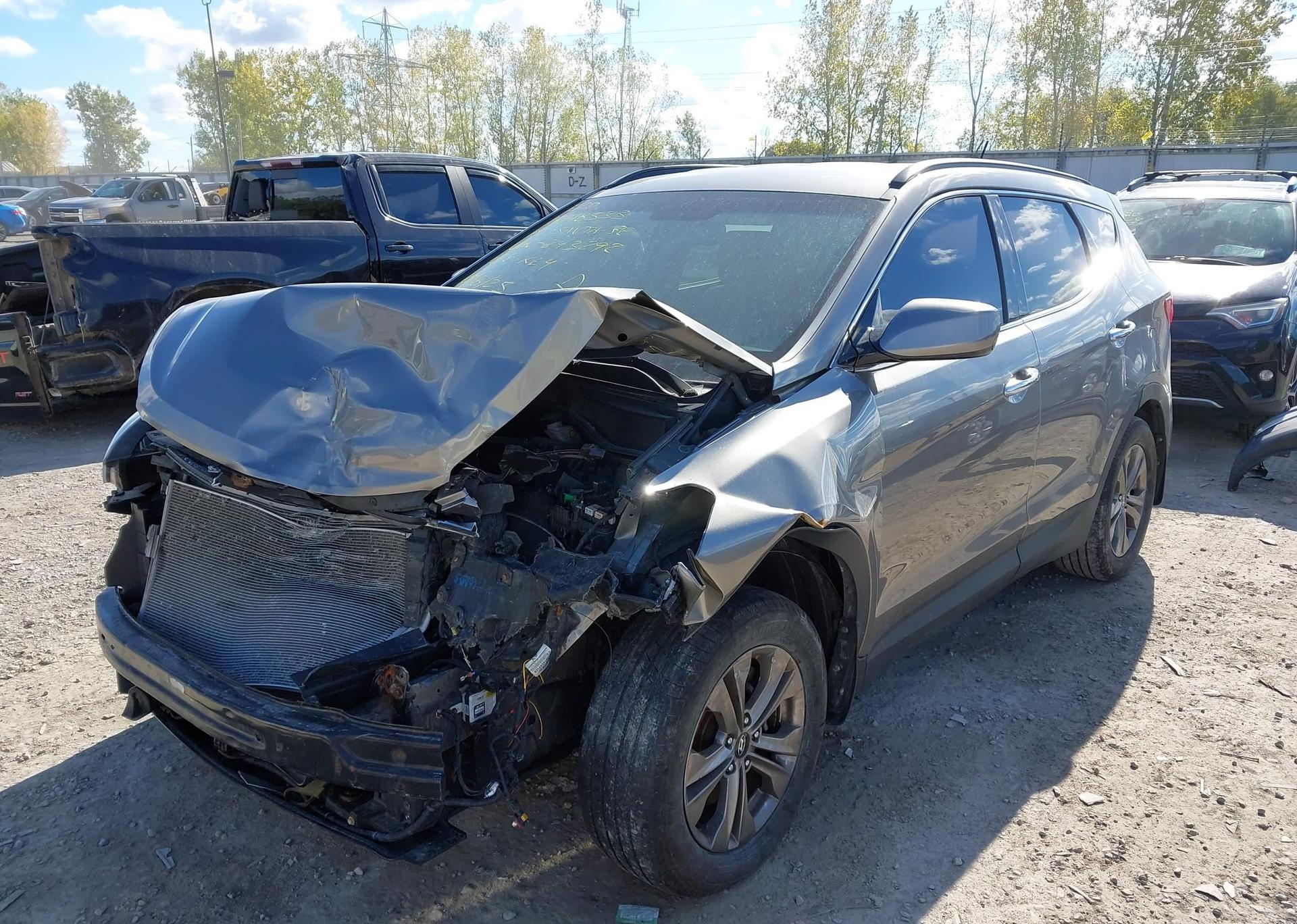 2015 HYUNDAI SANTA FE SPORT 2.4 BASE