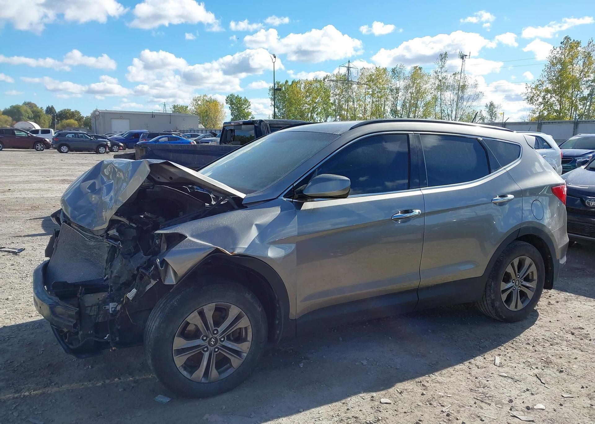2015 HYUNDAI SANTA FE SPORT 2.4 BASE