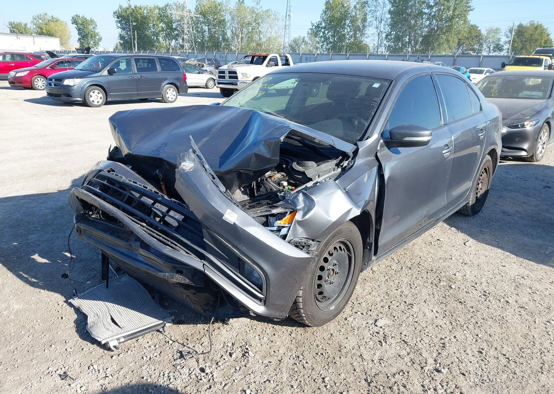 2015 VOLKSWAGEN JETTA 2.0L TRENDLINE