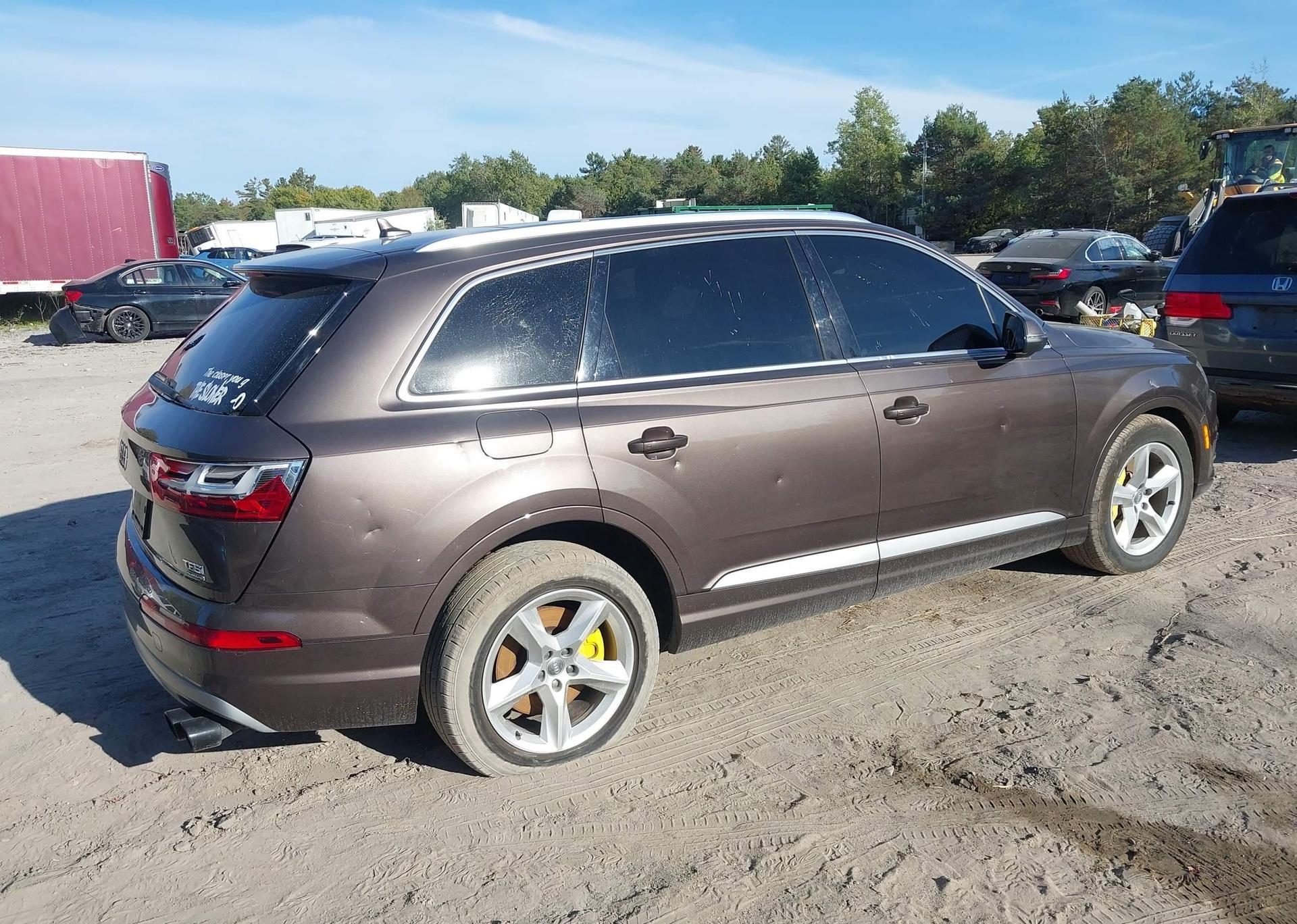 2017 AUDI Q7 3.0T KOMFORT