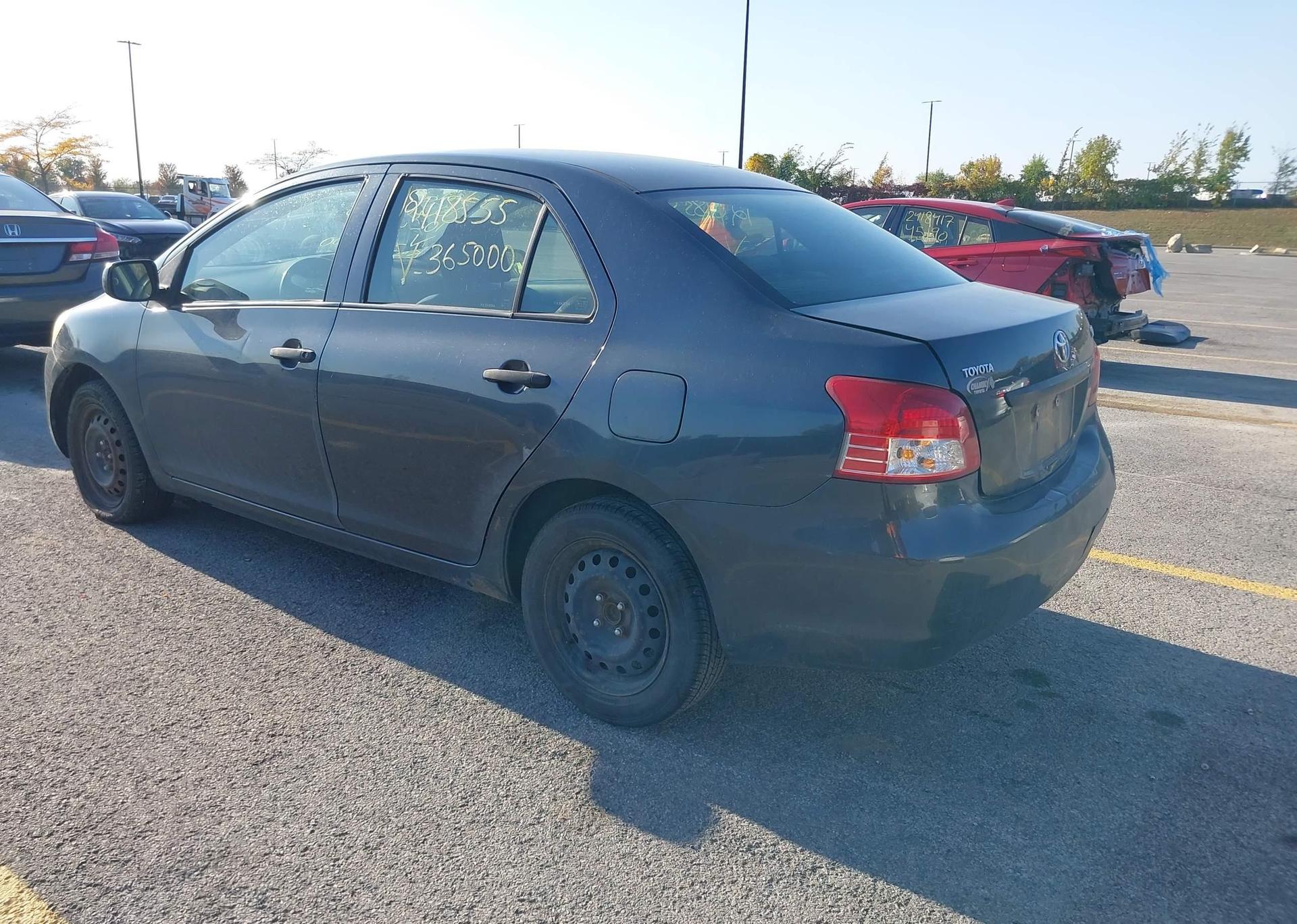 2010 TOYOTA YARIS