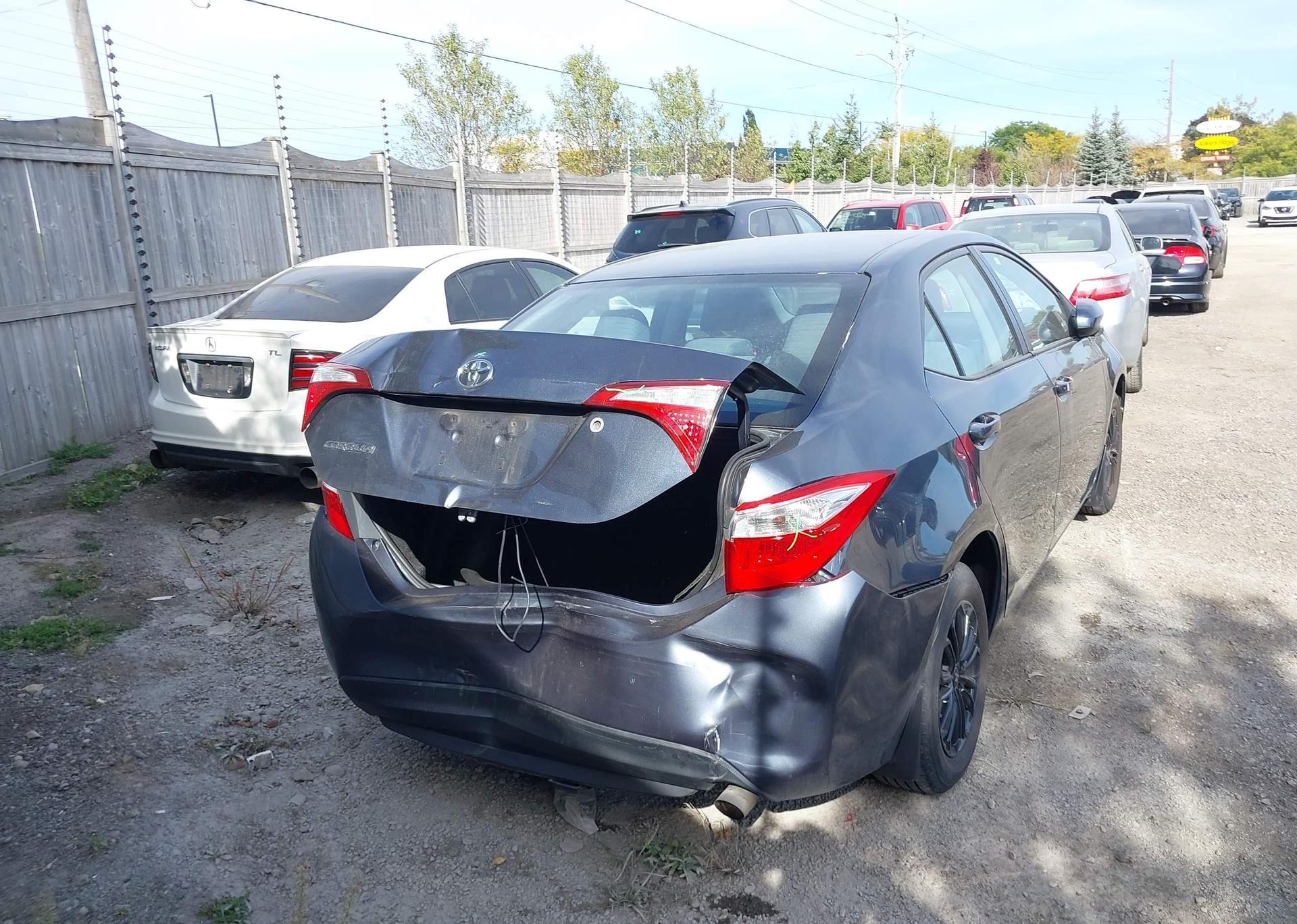 2016 TOYOTA COROLLA