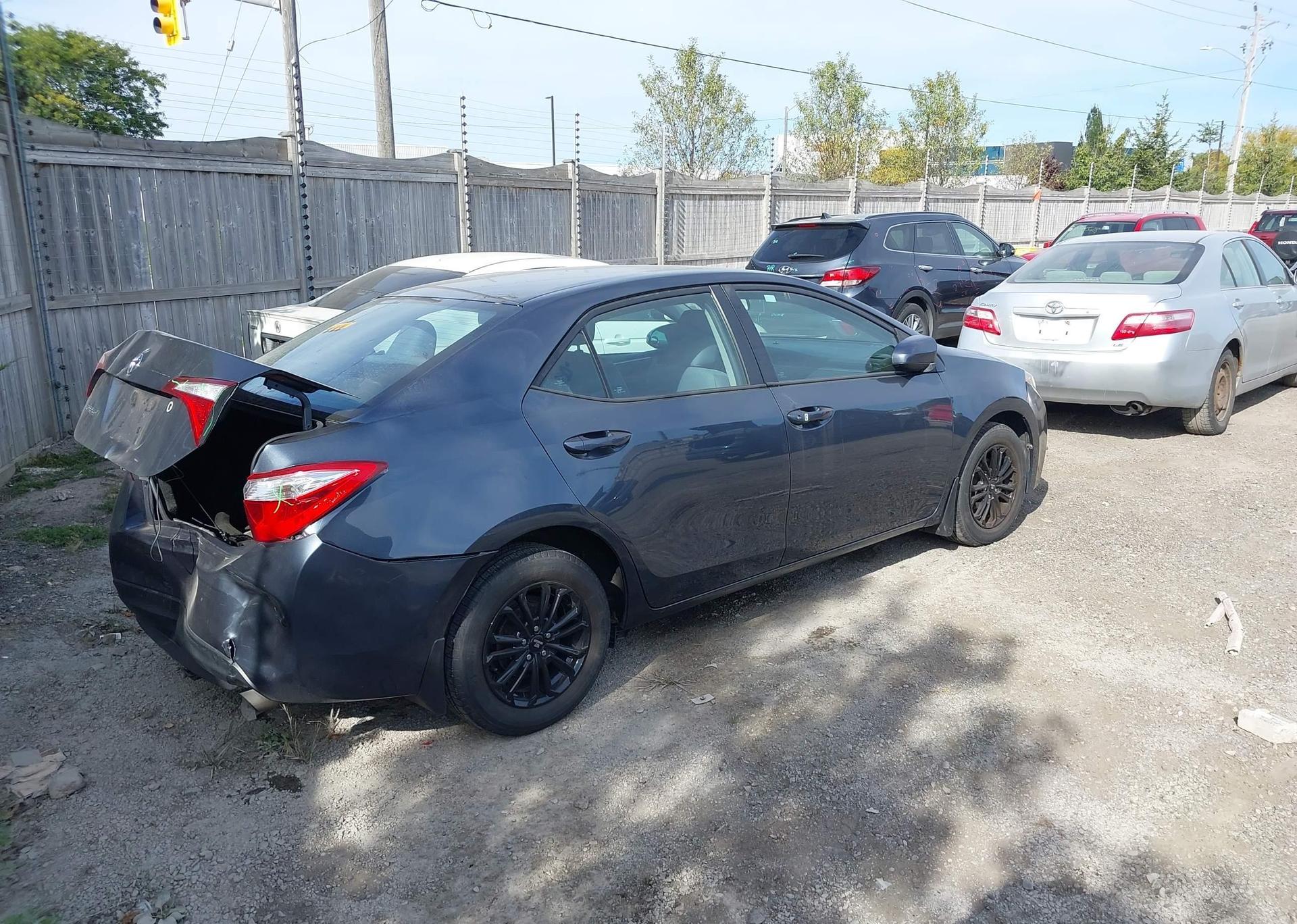 2016 TOYOTA COROLLA