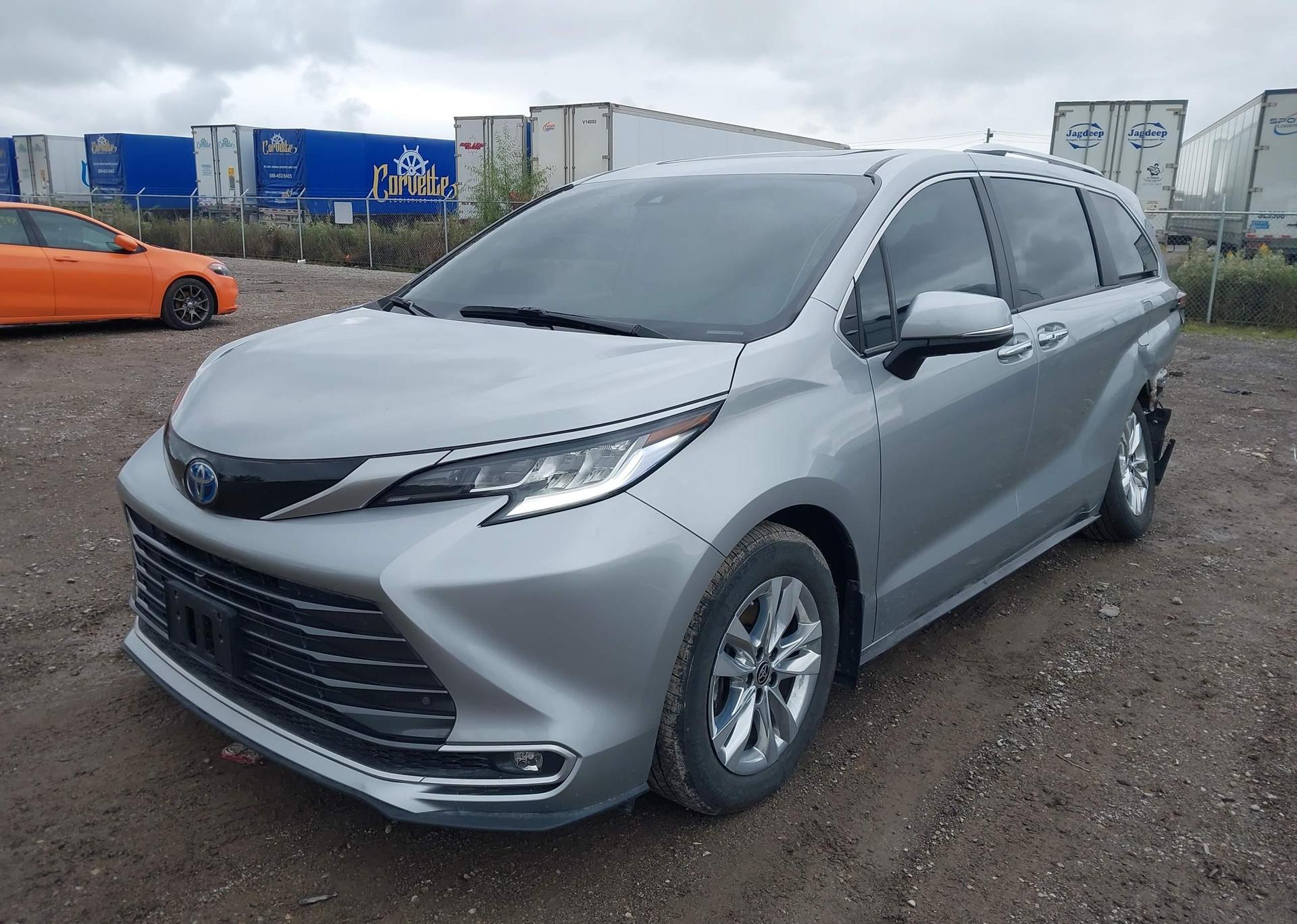 2024 TOYOTA SIENNA LIMITED 7-PASSENGER