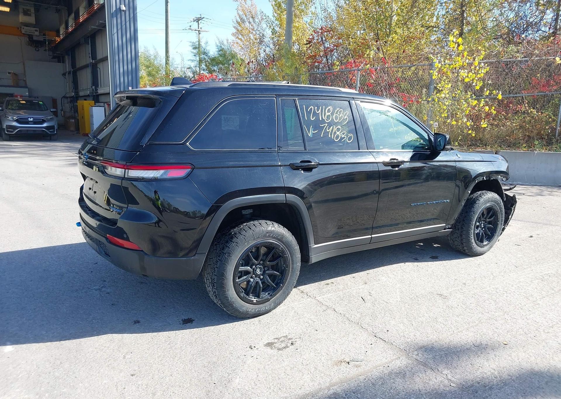 2022 JEEP GRAND CHEROKEE 4XE TRAILHAWK