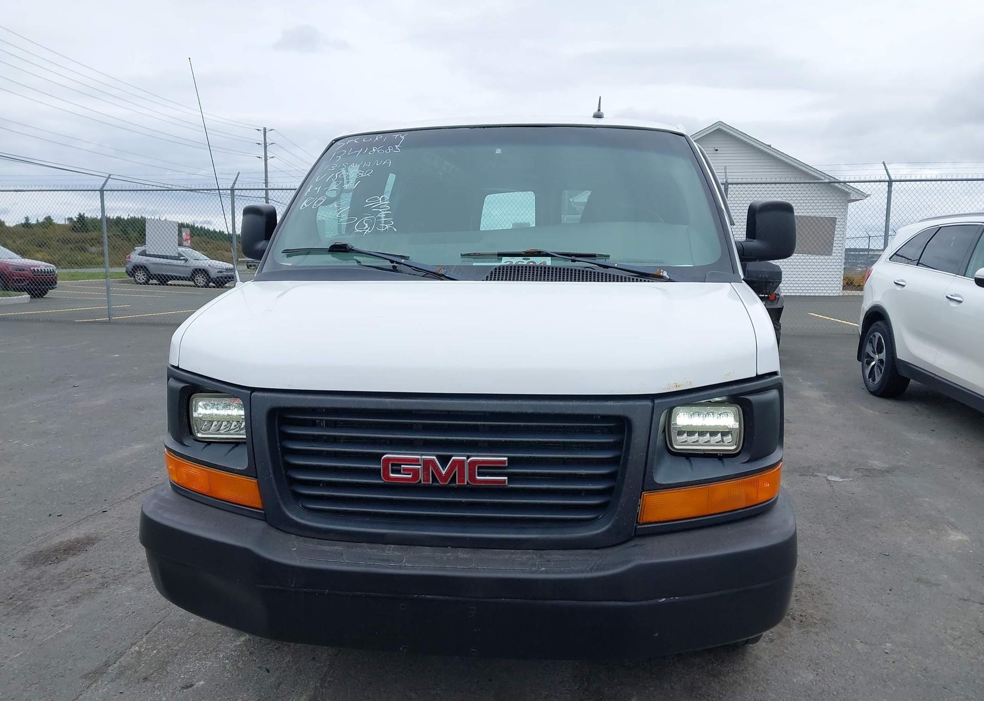 2013 GMC SAVANA 2500 STANDARD