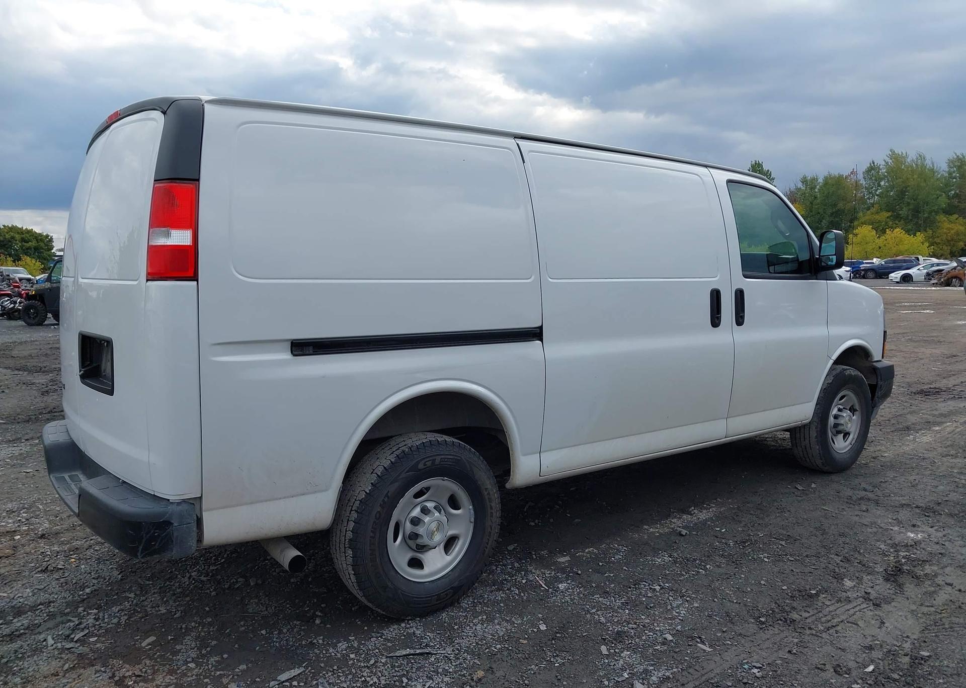 2023 CHEVROLET EXPRESS G2500