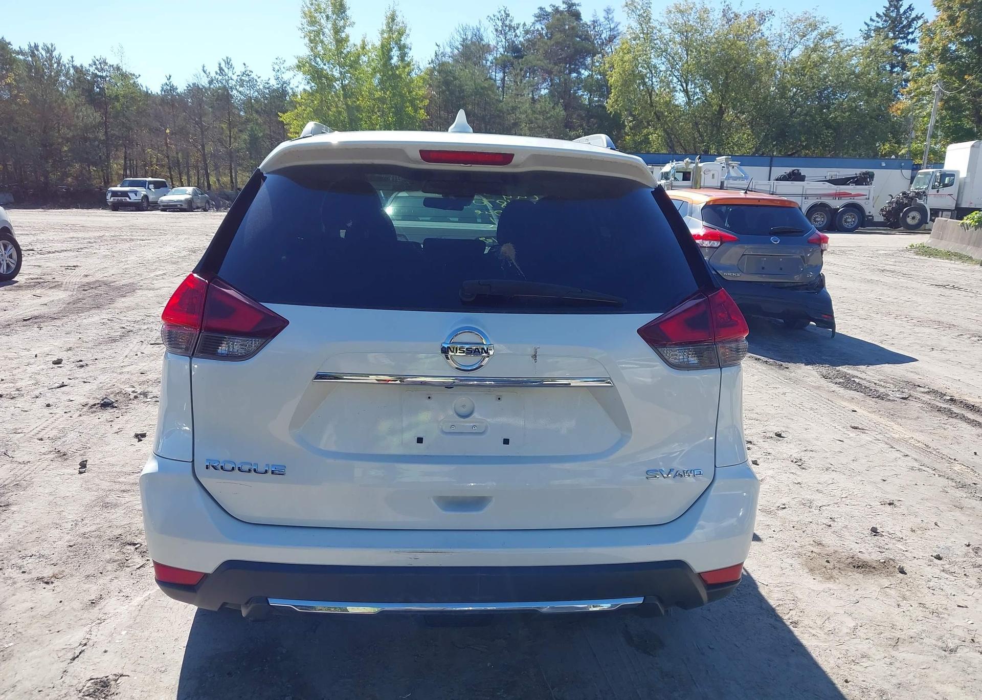 2019 NISSAN ROGUE S
