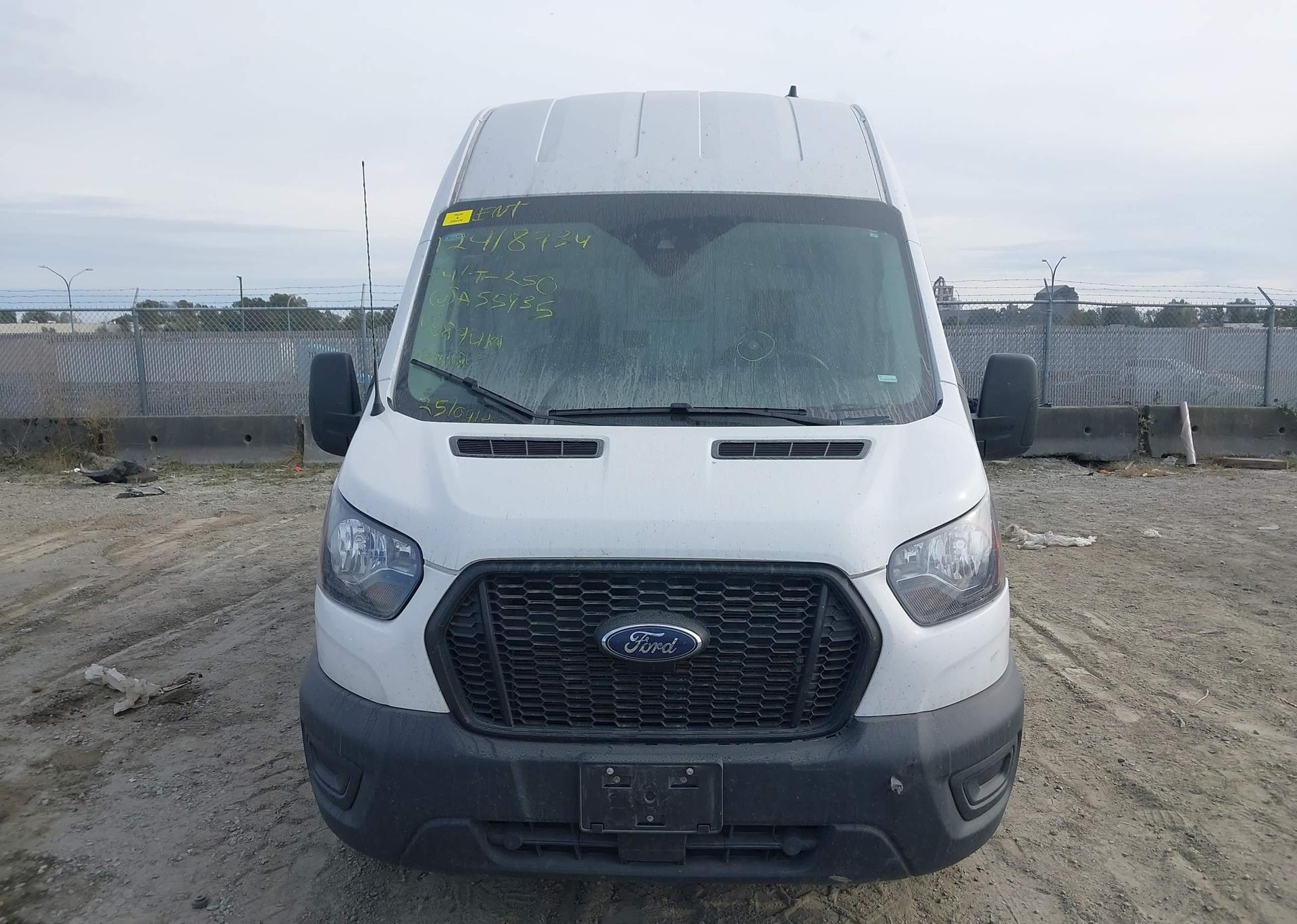 2024 FORD transit t-250