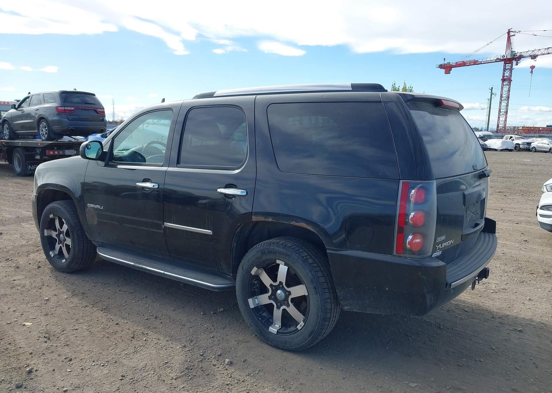 2010 GMC YUKON DENALI
