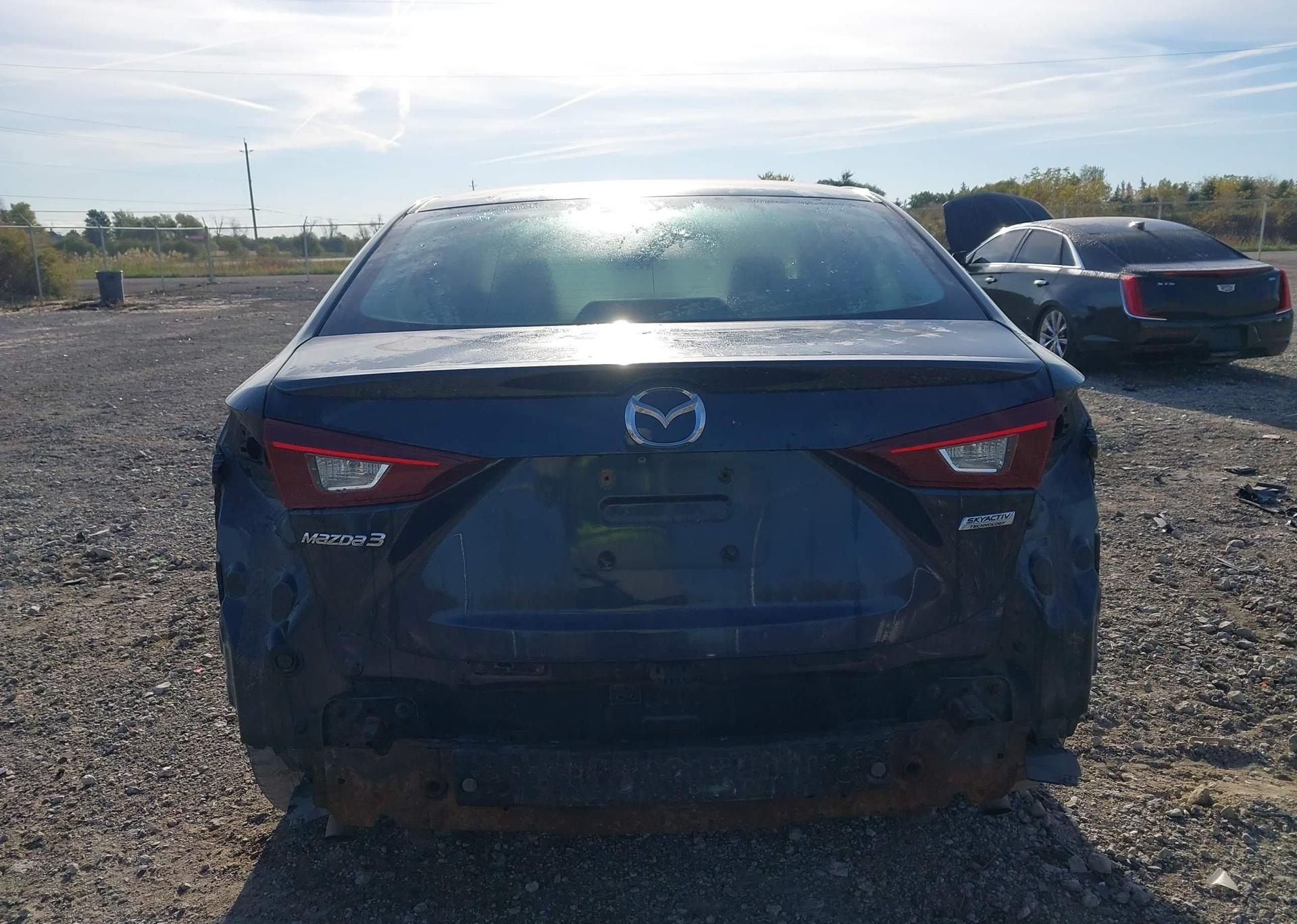 2015 MAZDA 3 TOURING