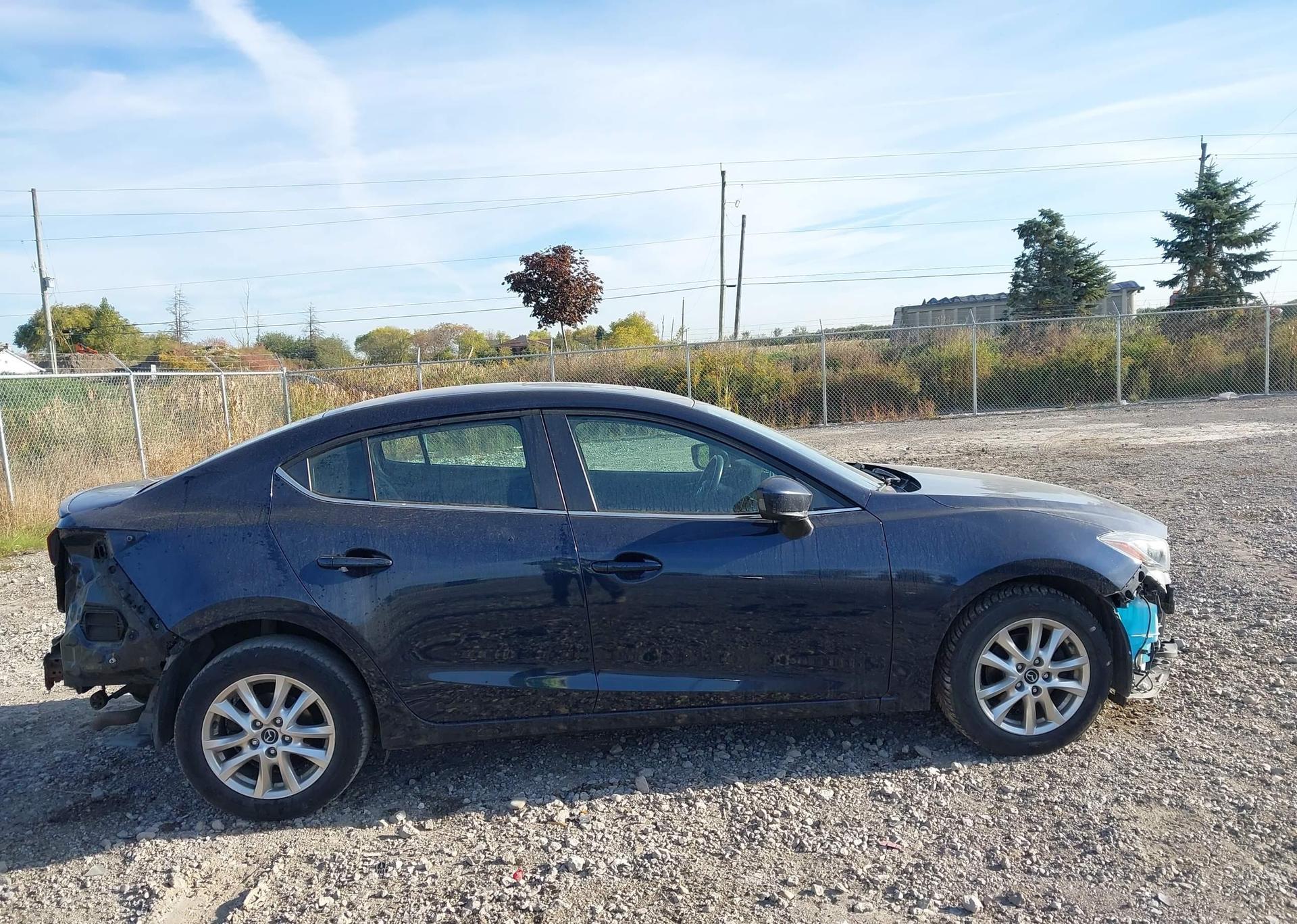 2015 MAZDA 3 TOURING