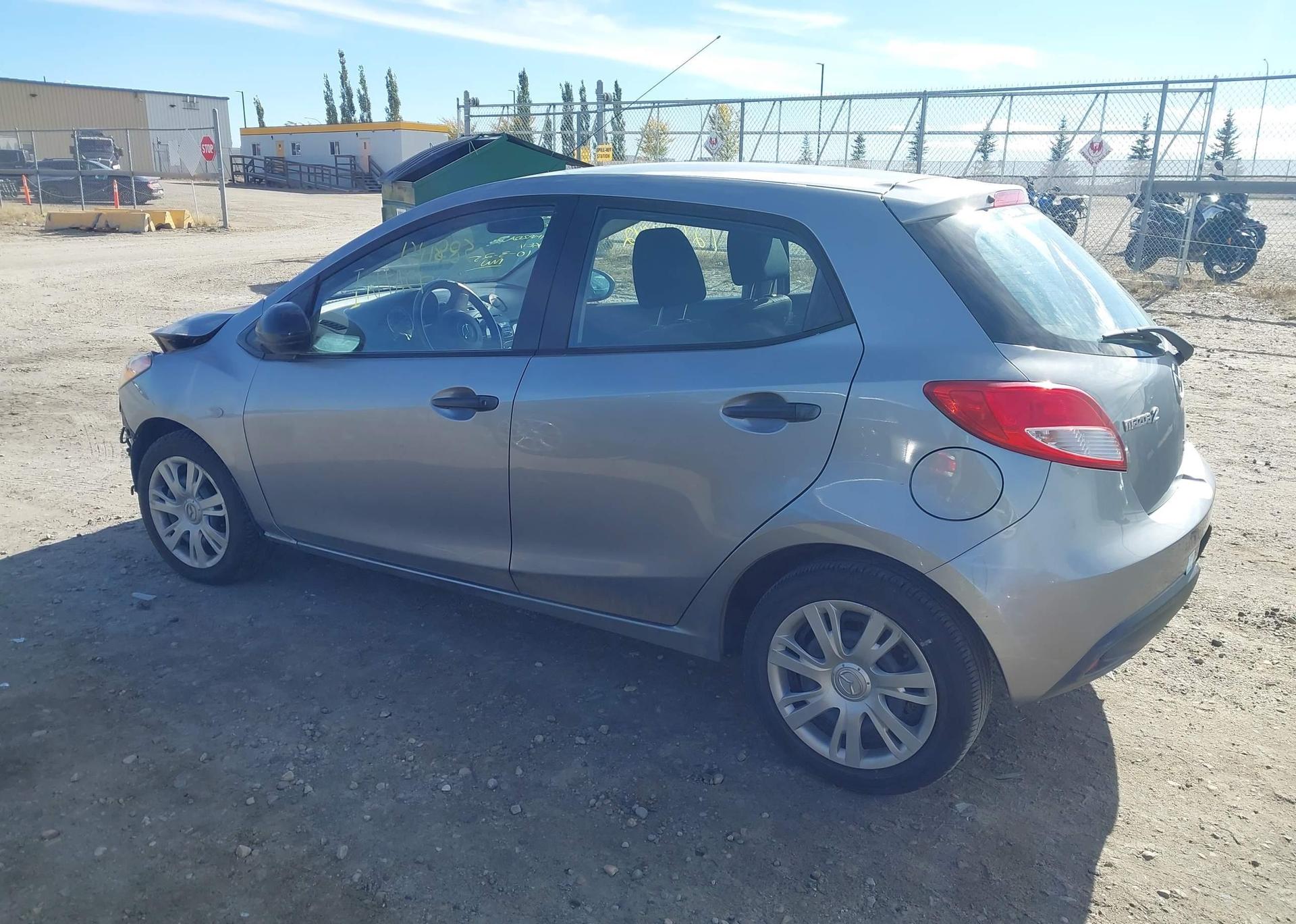 2014 MAZDA MAZDA2 SPORT