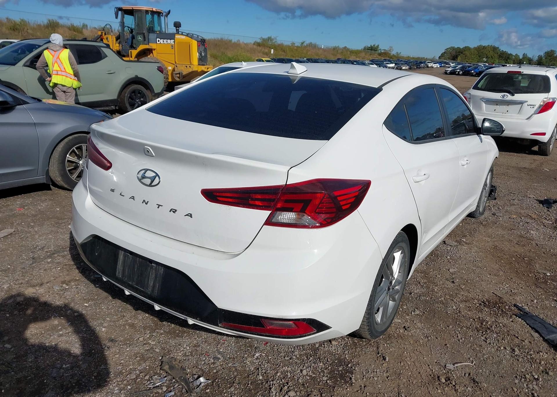 2019 HYUNDAI ELANTRA PREFERRED