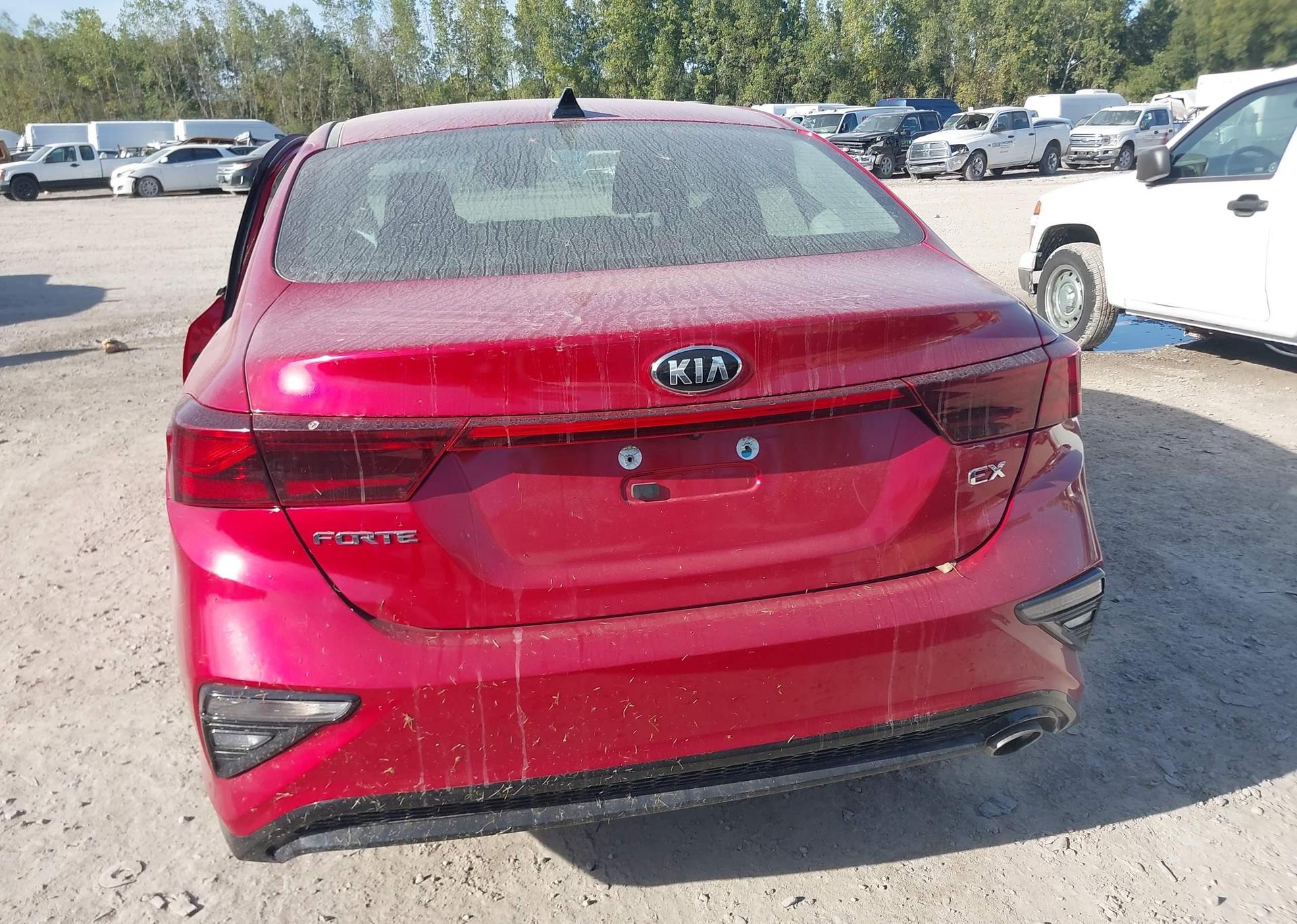 2019 KIA FORTE EX