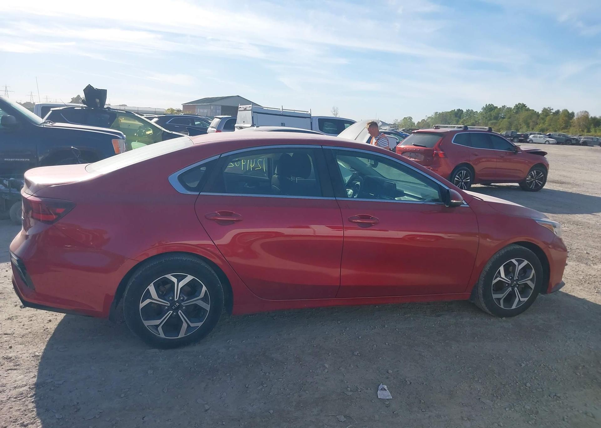 2019 KIA FORTE EX