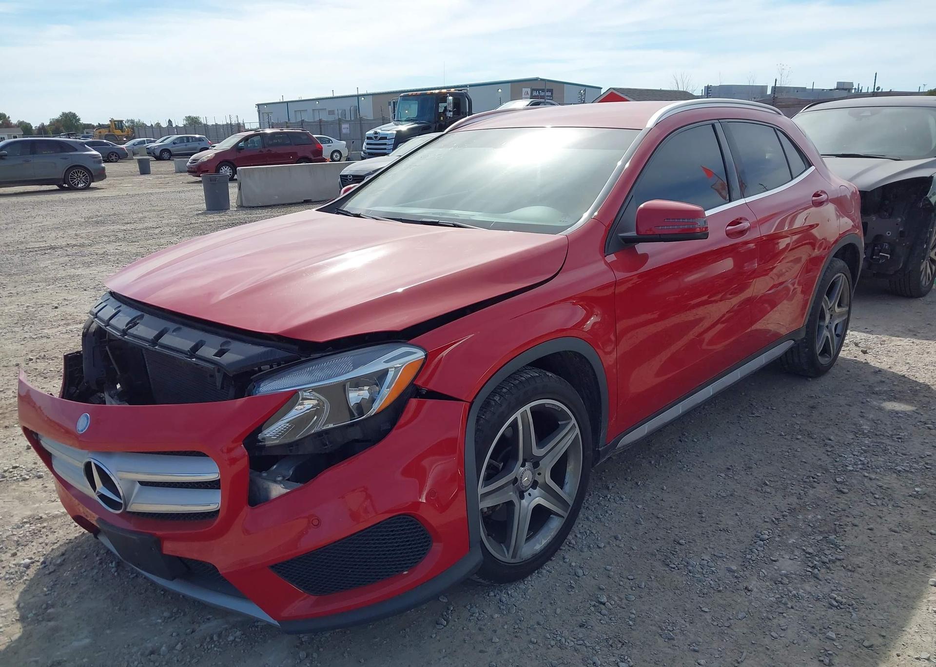 2015 MERCEDES-BENZ GLA 250 4MATIC