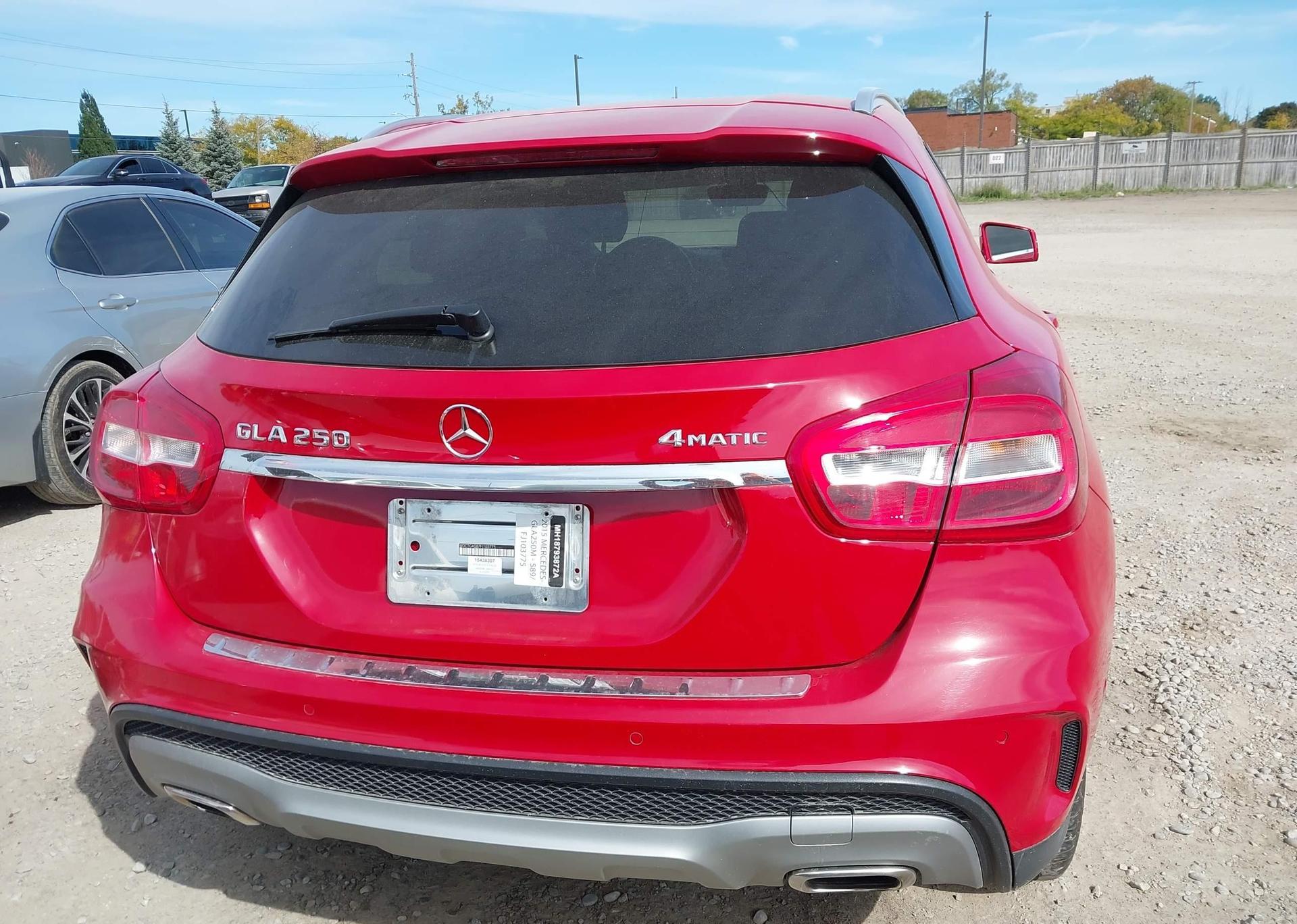 2015 MERCEDES-BENZ GLA 250 4MATIC