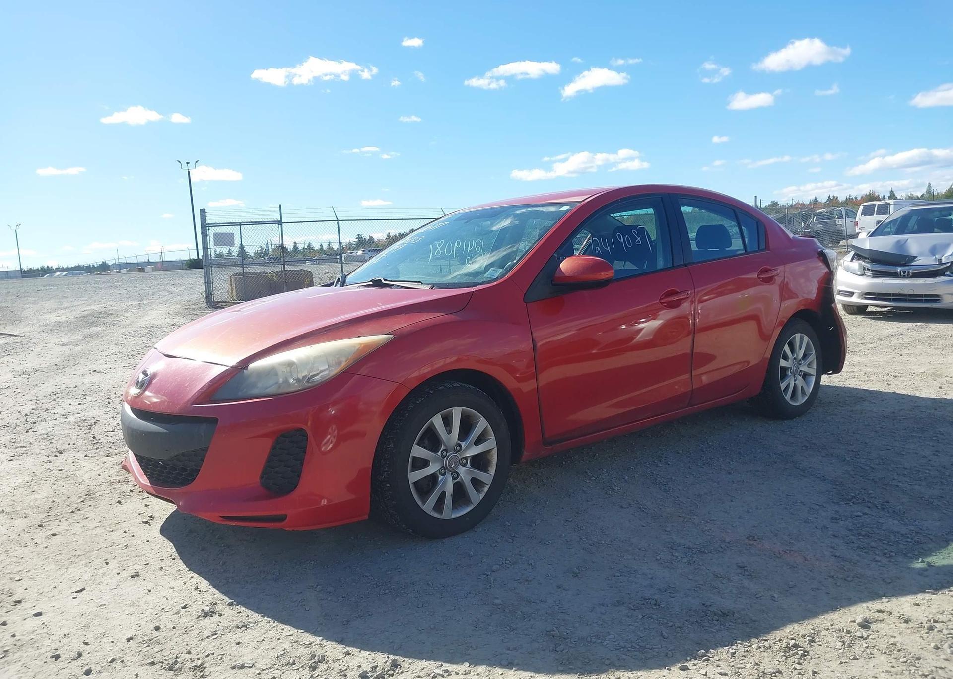 2012 MAZDA 3 I