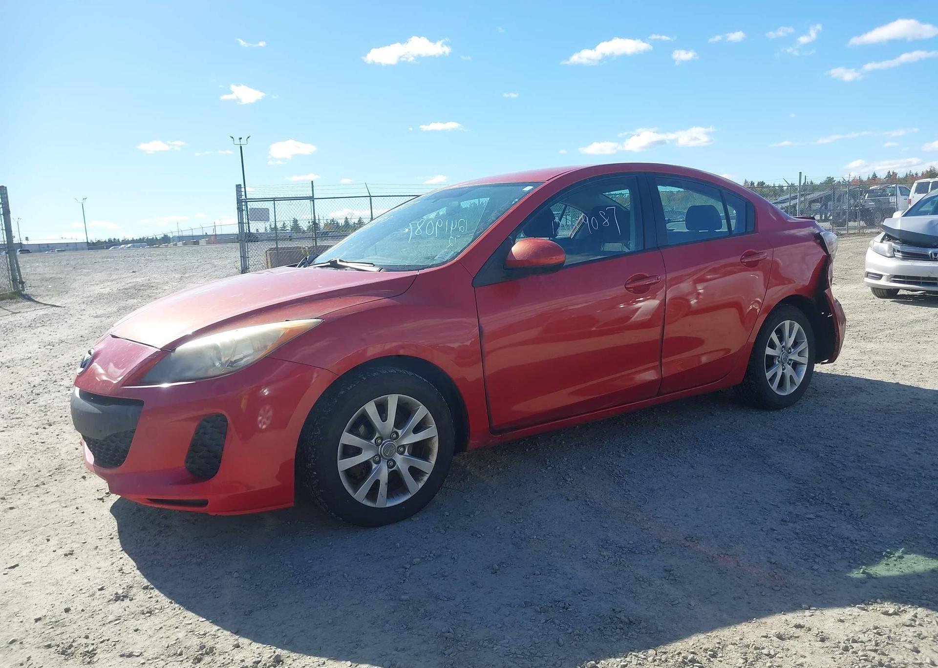 2012 MAZDA 3 I
