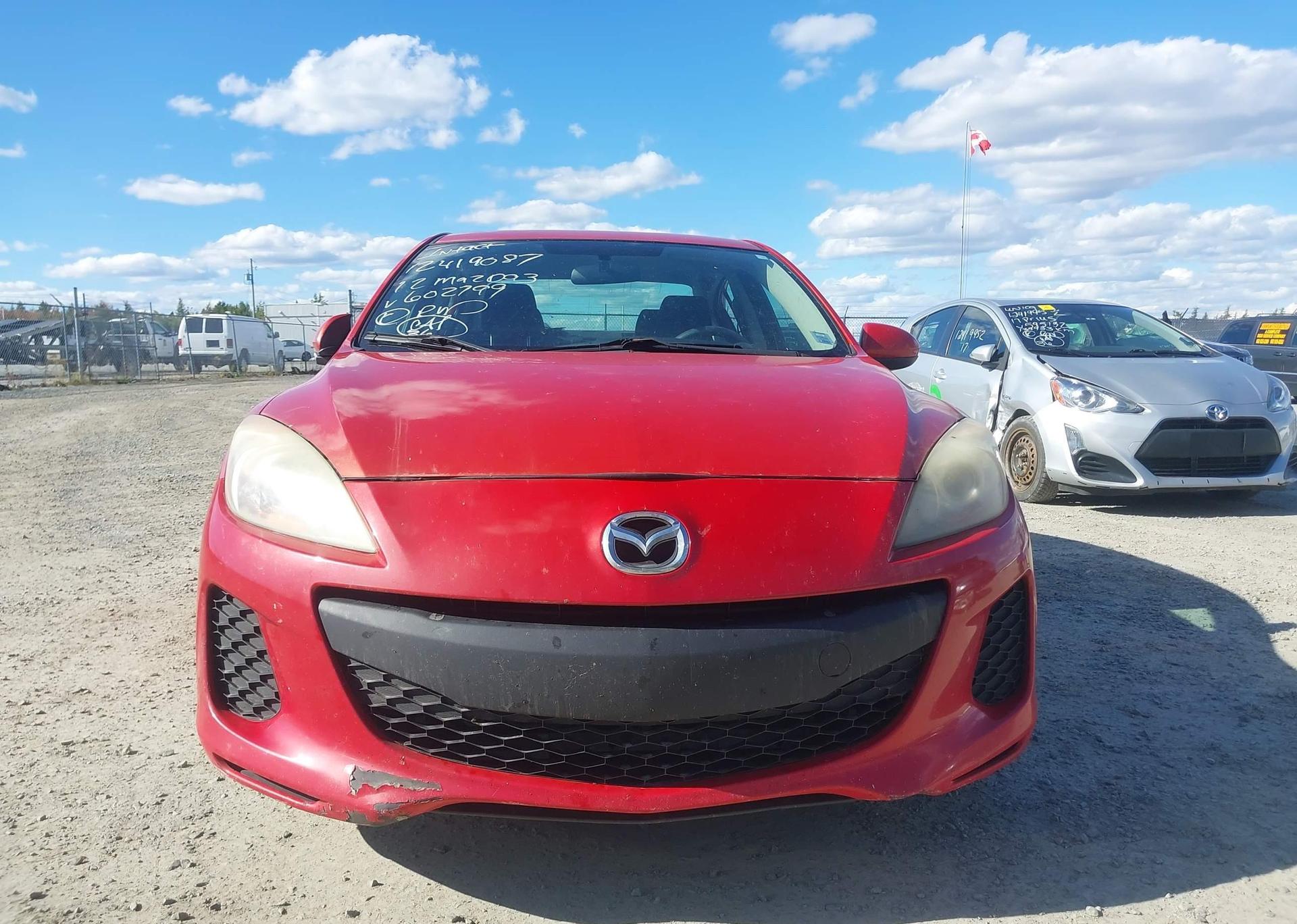 2012 MAZDA 3 I