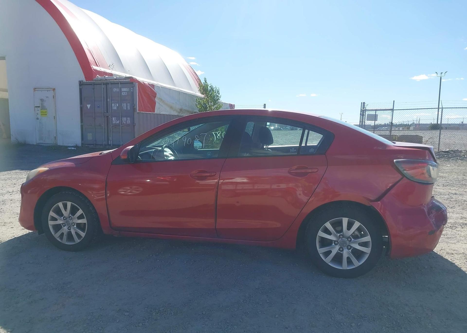 2012 MAZDA 3 I