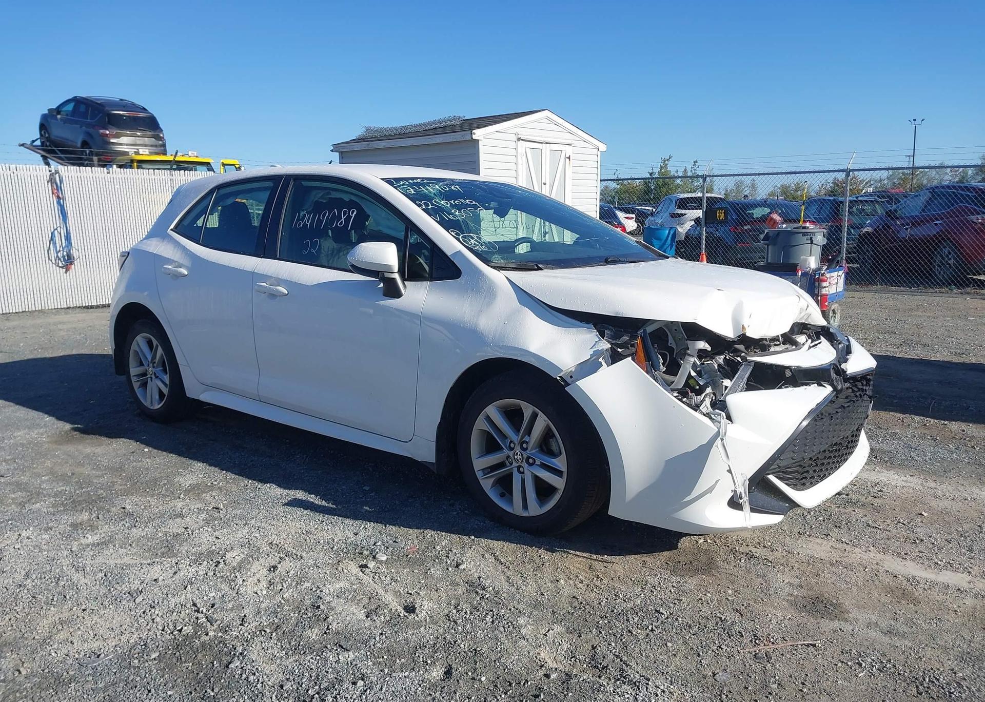 2022 TOYOTA COROLLA SE