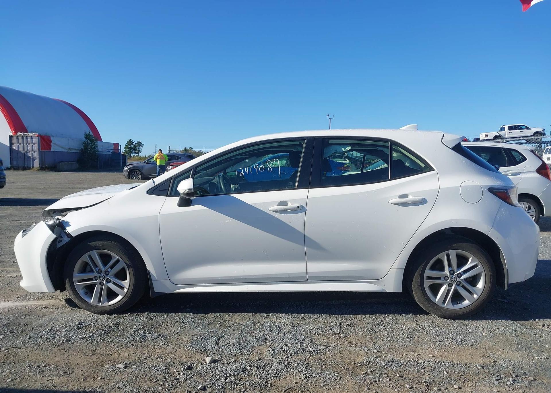 2022 TOYOTA COROLLA SE