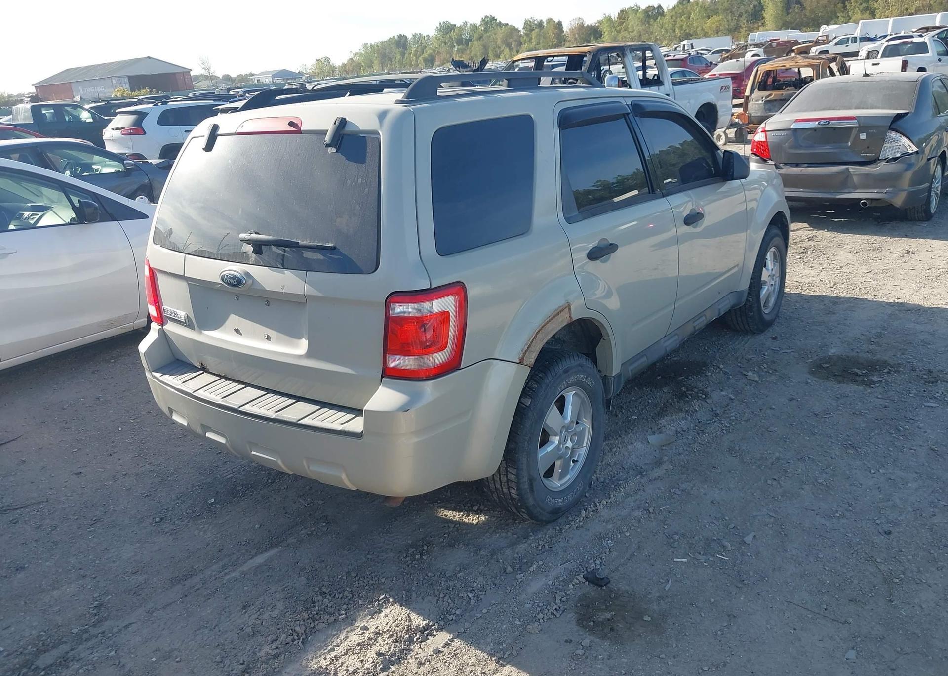 2009 FORD ESCAPE XLT